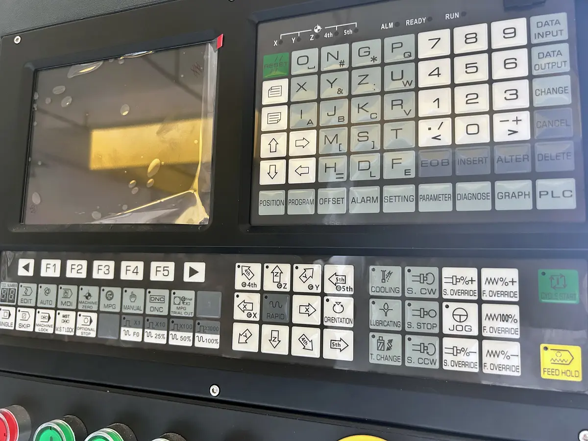 YORNEW's CNC Control System